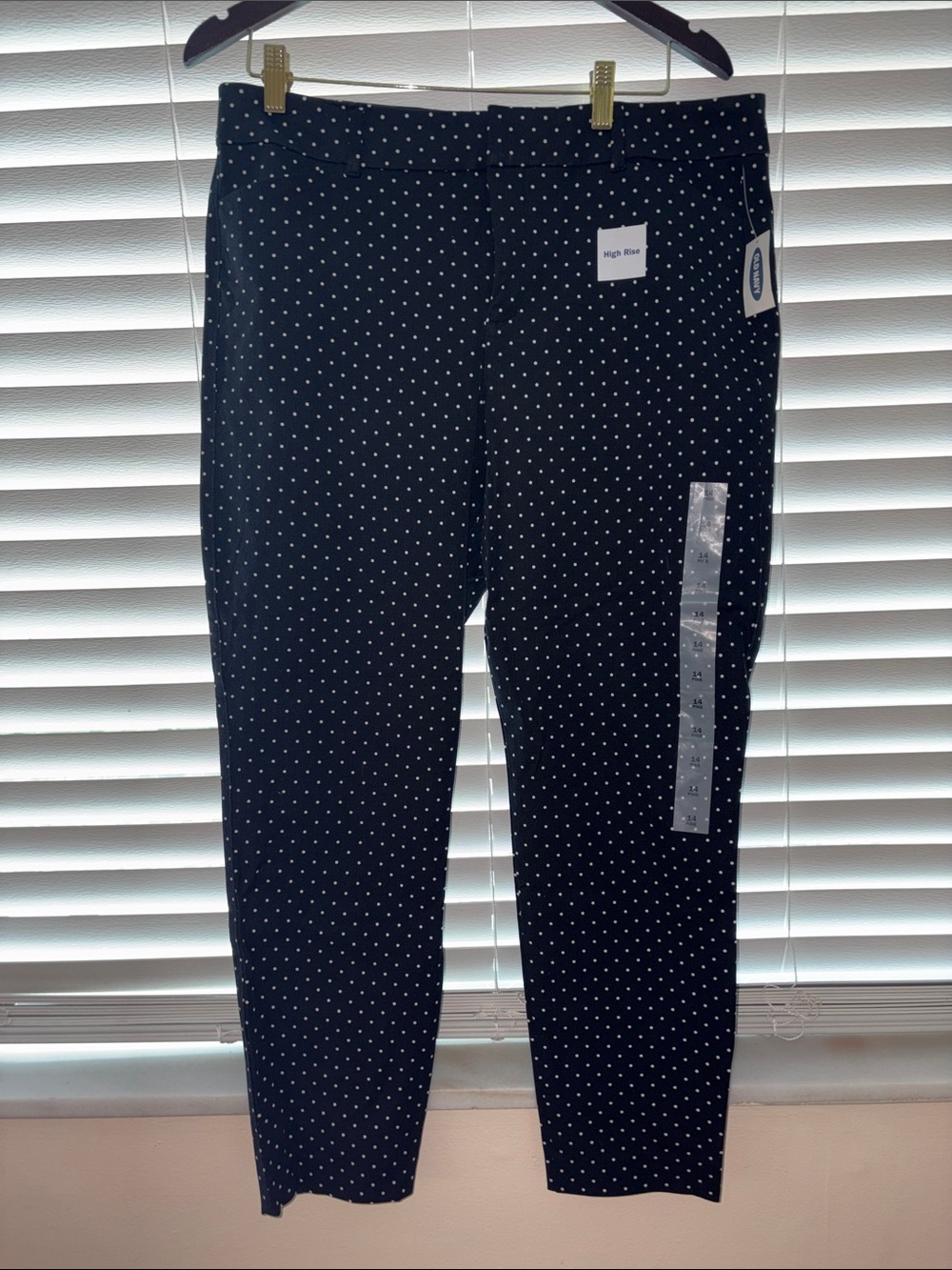 Old Navy Black Polka Dot Ankle Pants